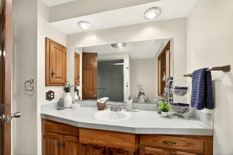 704 NW Sandy Drive Grants Pass OR 97526