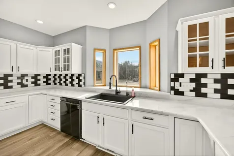 5650 Kane Creek Road Central Point OR 97502