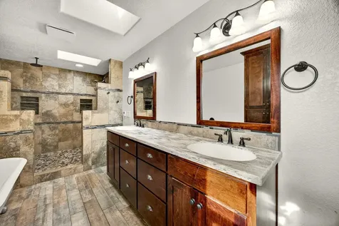 5650 Kane Creek Road Central Point OR 97502