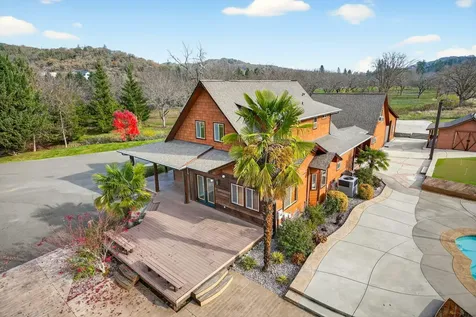 5650 Kane Creek Road Central Point OR 97502