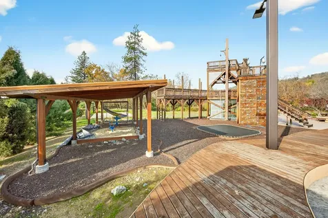 5650 Kane Creek Road Central Point OR 97502