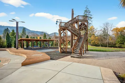 5650 Kane Creek Road Central Point OR 97502