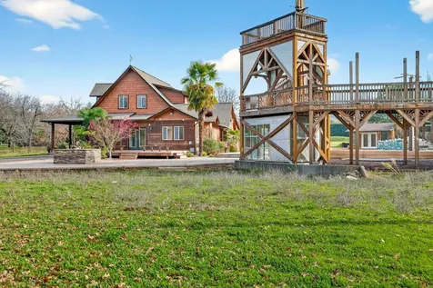 5650 Kane Creek Road Central Point OR 97502