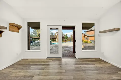 5650 Kane Creek Road Central Point OR 97502