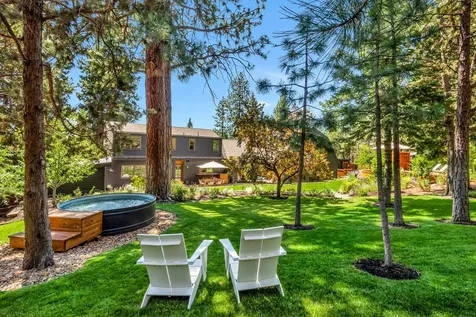 2256 NW Eastes Street Bend OR 97703