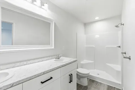 7905 Jacqueline Way White City OR 97503