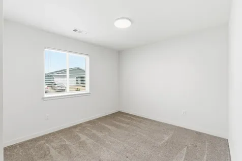 7905 Jacqueline Way White City OR 97503