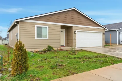 7905 Jacqueline Way White City OR 97503