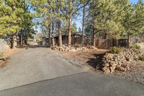 20828 Desert Woods Drive Bend OR 97702