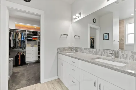 4530 SW Yew Avenue Redmond OR 97756