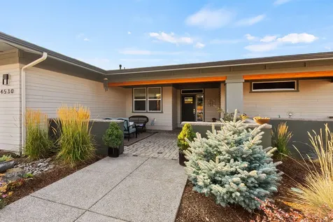 4530 SW Yew Avenue Redmond OR 97756