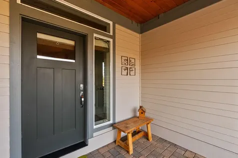 4530 SW Yew Avenue Redmond OR 97756