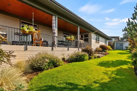 4530 SW Yew Avenue Redmond OR 97756