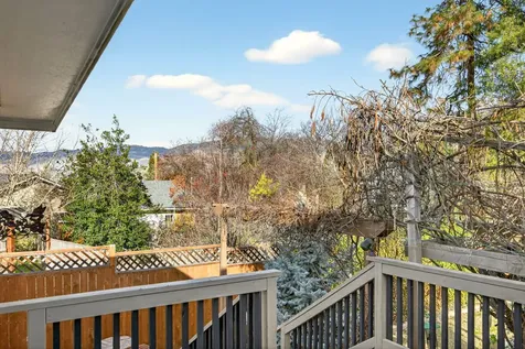 270 Morton Street Ashland OR 97520