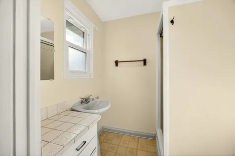 270 Morton Street Ashland OR 97520