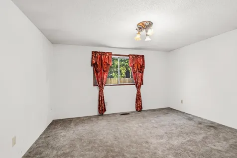 2021 Taylor Road Central Point OR 97502