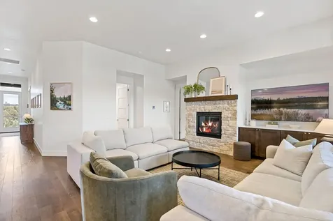 60515 Ward Road Bend OR 97702