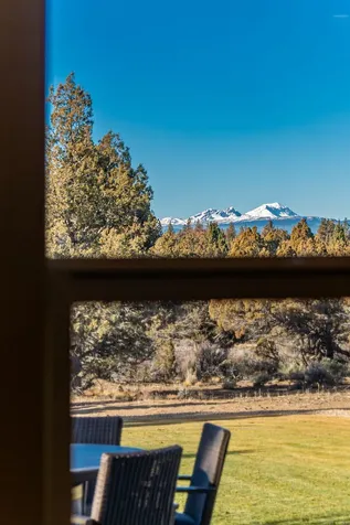 60515 Ward Road Bend OR 97702