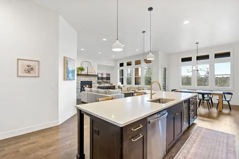 60515 Ward Road Bend OR 97702