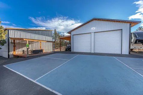 60515 Ward Road Bend OR 97702