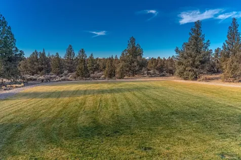60515 Ward Road Bend OR 97702