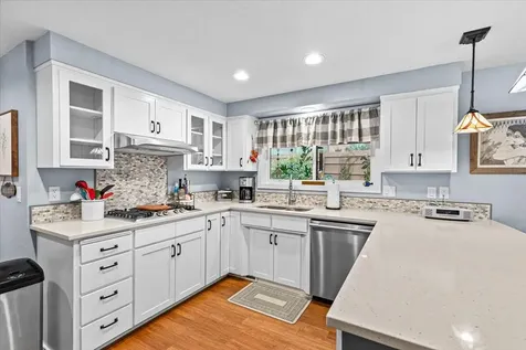 780 Oakway Circle Ashland OR 97520