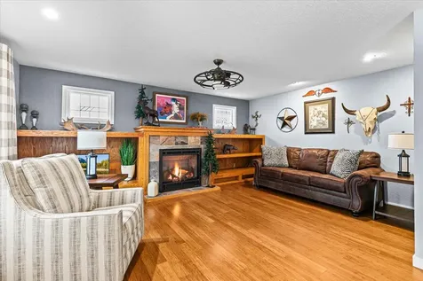 780 Oakway Circle Ashland OR 97520