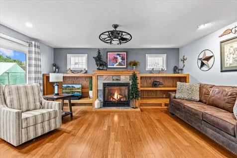 780 Oakway Circle Ashland OR 97520