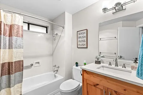 780 Oakway Circle Ashland OR 97520