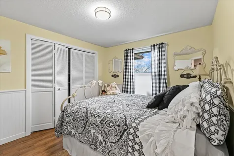 780 Oakway Circle Ashland OR 97520