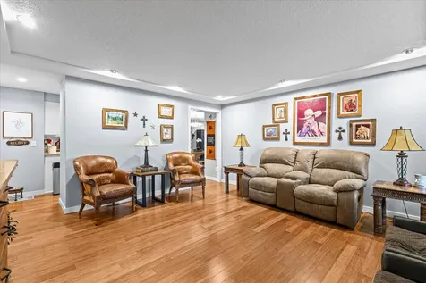 780 Oakway Circle Ashland OR 97520