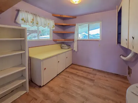 512 Pine Street Rogue River OR 97537
