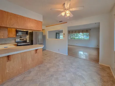 512 Pine Street Rogue River OR 97537