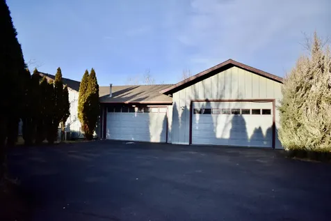 61260 Sunflower Lane Bend OR 97702