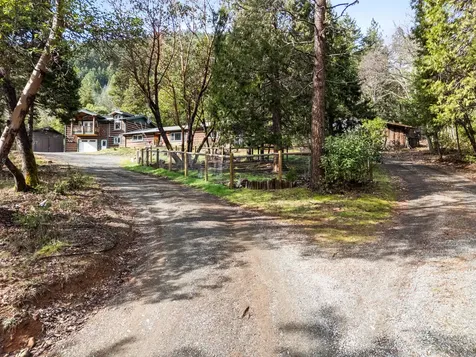 1540 Savage Creek Road Grants Pass OR 97527