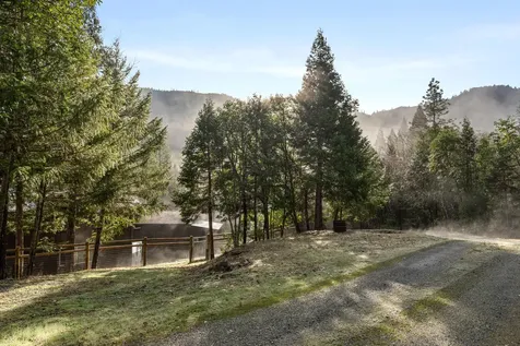 1540 Savage Creek Road Grants Pass OR 97527