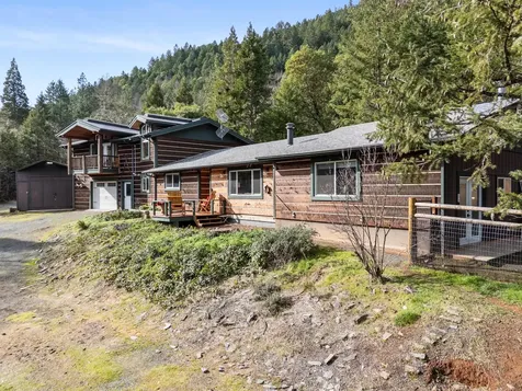 1540 Savage Creek Road Grants Pass OR 97527