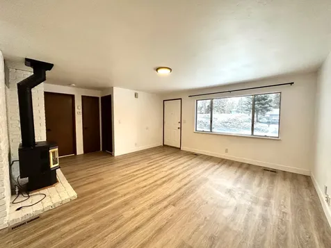 2634 SW Umatilla Court Redmond OR 97756