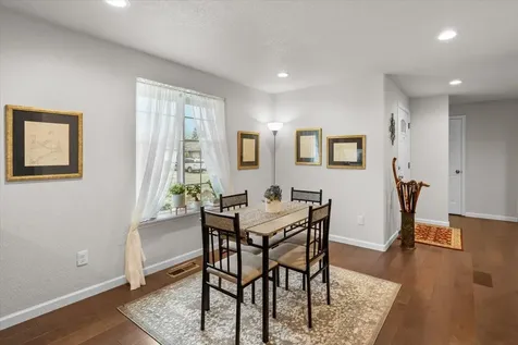 1716 Gardendale Lane Grants Pass OR 97527
