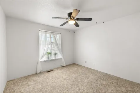 1716 Gardendale Lane Grants Pass OR 97527