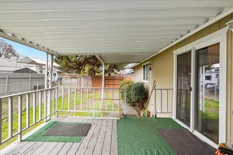 1716 Gardendale Lane Grants Pass OR 97527