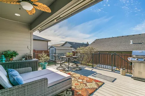 2645 Farmington Avenue Medford OR 97504