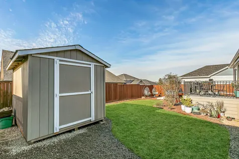 2645 Farmington Avenue Medford OR 97504