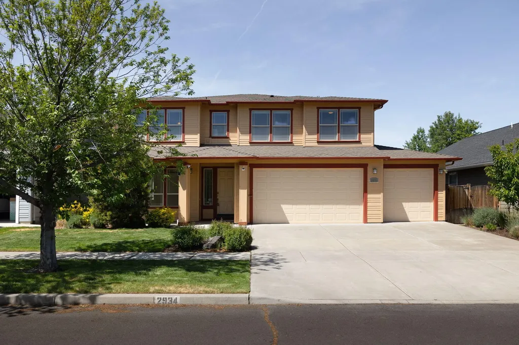 2934 NE Dogwood Drive Bend OR 97701