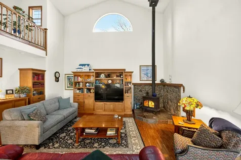 7555 E Antelope Road Eagle Point OR 97524