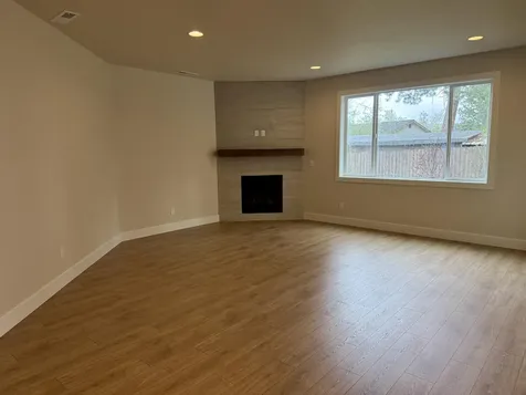 61437 SE Daybreak Court Bend OR 97702