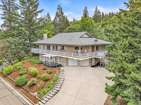 1768 Crestview Drive Ashland OR 97520