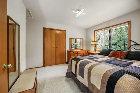 1768 Crestview Drive Ashland OR 97520