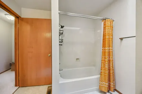 1768 Crestview Drive Ashland OR 97520