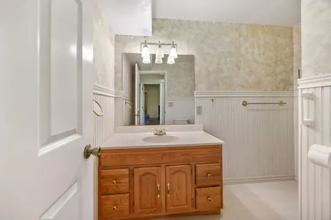 1768 Crestview Drive Ashland OR 97520